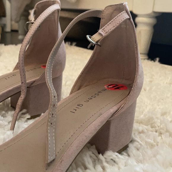 Steve Madden mini heel sandals - Picture 2 of 3